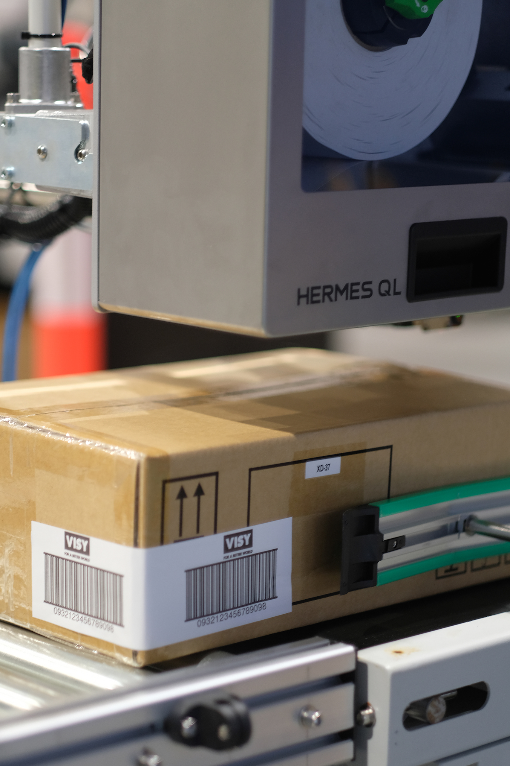 Visy CAB Hermes QL Linerless Labellers with Tamp