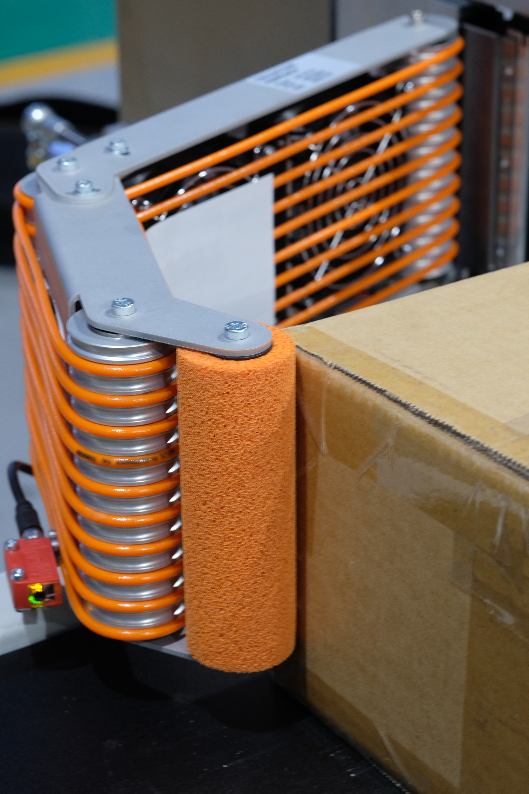 VisyTech_CAB_HermesQL_Linerless_Corner Wrap